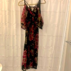 BAND OF GYPSIES Velvet black & fuchsia dress